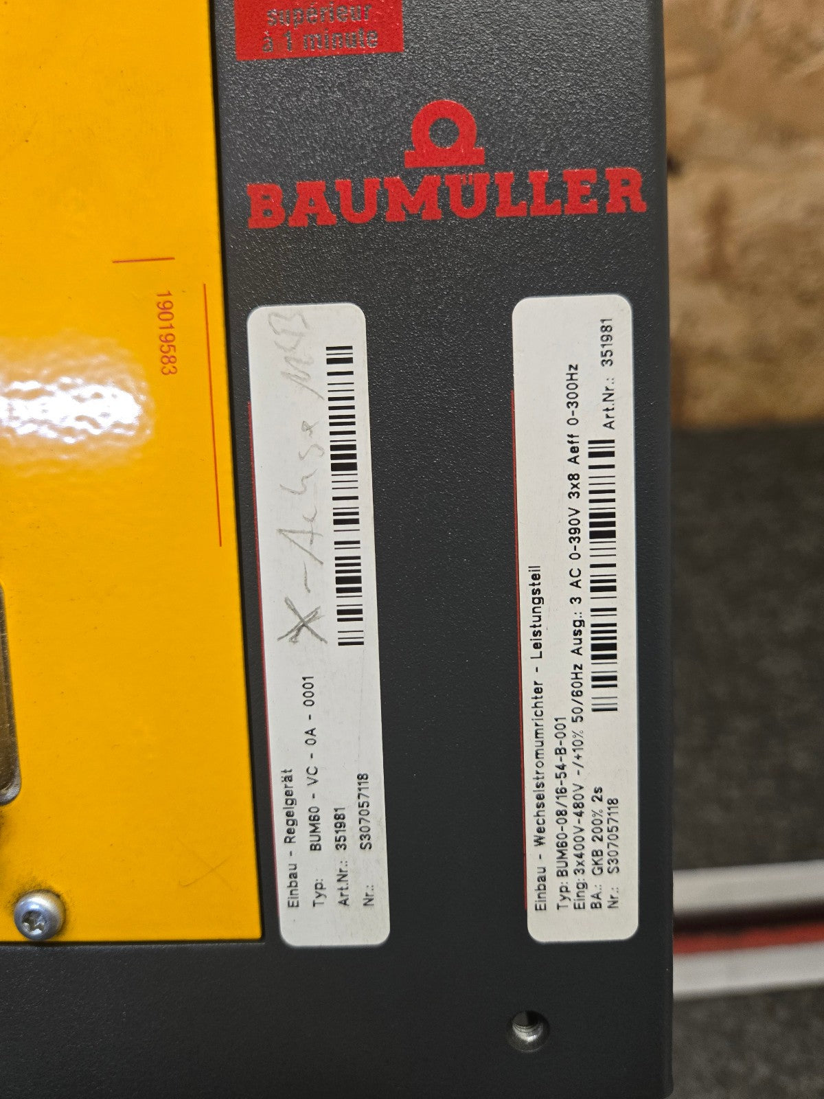 Baumueller Wechselstromumrichter BUM60